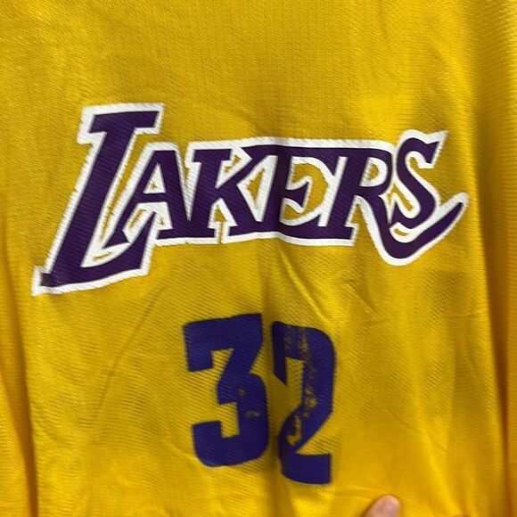 Alleson Athletic Men's Vintage Reversible Lakers Magic Johnson Reversible Jersey - Picture 3 of 7